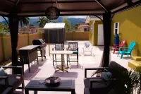 Palms Paradise Drax Hall