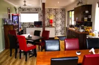 Crescent Motel Taree - Breakfast