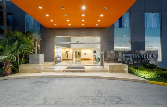 託雷翁里爾旅館