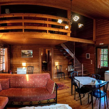 Chalet Likouresi Village