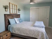 Country Cheese Factory - King Bed!
