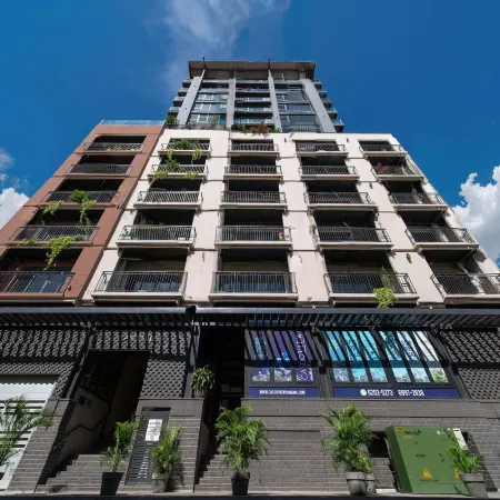 Casco View Apartments