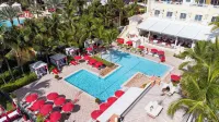 Acqualina Resort and Residences - Infinity Pools