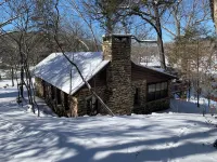 Historic "Woody" Cabin on the River at Miramichee Falls w/kayaks