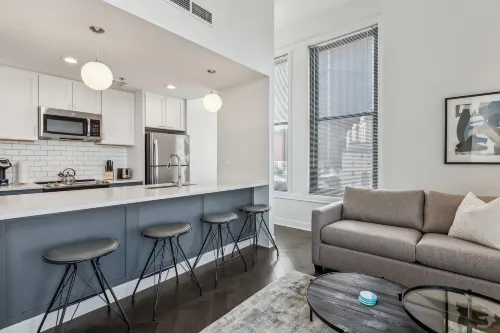 Placemakr Downtown Pittsburgh - Apartments