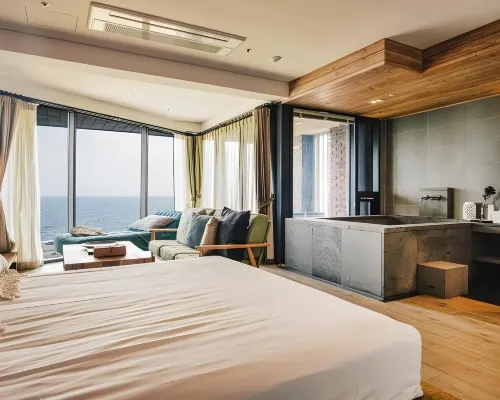 Zen Hideaway@Jeju Hotels near Hamel Monument