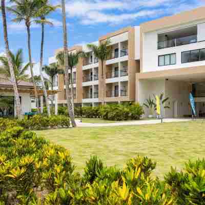 Viva Miches by Wyndham, a Trademark All Inclusive Resort Hotel Exterior