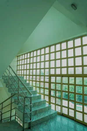 Nearest rooms Отели рядом с достопримечательностью «Chill vibes only»