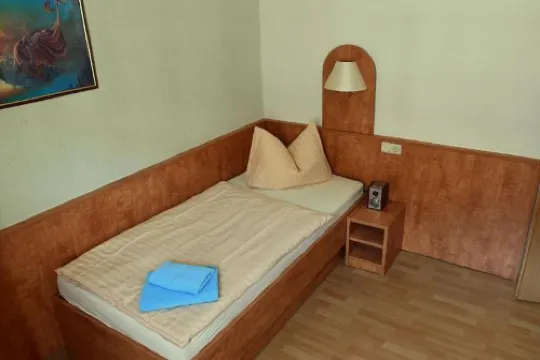 Hotel Garni Goldene Henne