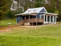 Cozy Cabin from 1890
