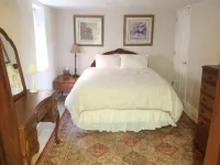 Stay at home in Reno close to midtown and airport