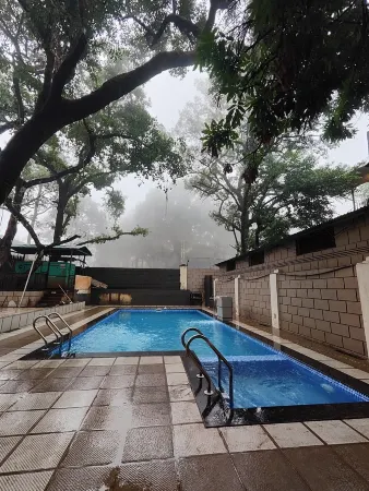 Orient Beacon Panchgani Отели в г. Панчгани