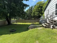 Rustic intown country apartment on the Moosehead trail