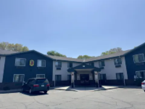 Super 8 by Wyndham Shakopee Hotels in Shakopee