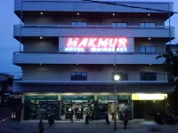 Hotel Makmur のホテル