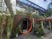 The Royal Homestay Syariah Hotel dekat Toko Kitab Abdullah Yusuf