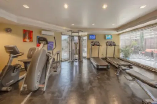 Spacious 2bd/2br with ocean and panoramic views!