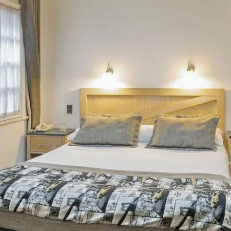 Hotel El Rosedal
