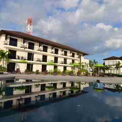 Hotel Kamana Sanctuary Resort and Spa Hotel Exterior