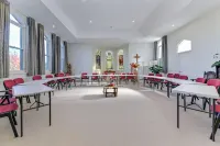 St Joseph's by the sea Hotels in Williamstown