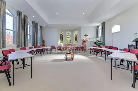 St Joseph's by the sea Отели рядом с достопримечательностью «Уильямстаун бич»