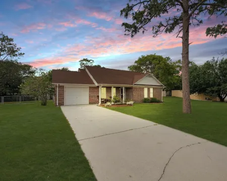 Private Saltwater Pool, No Stairs, Sleeps 8, Bunk Bed, Games, Gym, Near Beaches! 錫爾弗萊克酒店