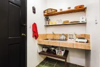 Beach Studio in Playa Grande. Fast WiFi, Cold AC, Full kitchen. Close to beach.