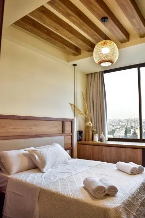 Chic 1-bedroom apartment in Jounieh - J706 Отели в г. Haret Sakher