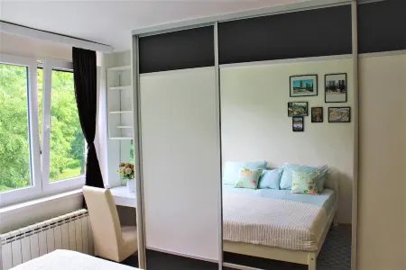 Charming 1-bedroom Green apartment in quiet area of Sarajevo Отели рядом с Аэропорт Батмир