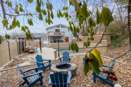 Green Destiny! 7min to DT Cincy, Pool & Hot tub Hotels in Ludlow