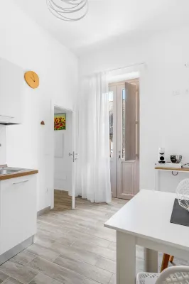 Civic 16 apartment within walking distance of historic center 1