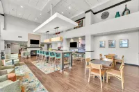 Hampton Inn & Suites by Hilton Kenosha Pleasant Prairie - Pet friendly