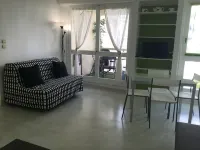 Grand Studio en Hyper Centre au Calme à 100 de la mer et du Port