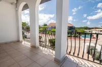 Stunning 3 bedroom Villa with Private Pool & Garden