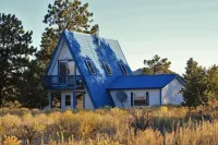 The Blue Elk: Private Retreat :  Breathtaking Mountain Views - Excellent Access - 3-Star