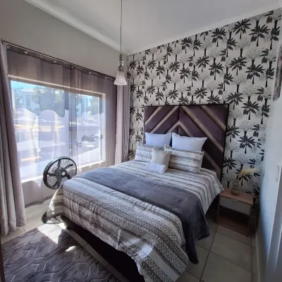Elegant lifestyle gateawayCozy and stylish Apartment in Lifestyle Estate! Hotels near Bokkie Park