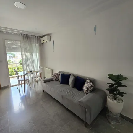 Bijou in the heart of the Belvedere in the heart of Tunis. 15 min from the airport. Отели в г. Жан д'Арк