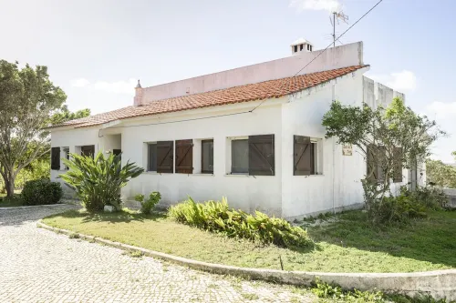 Private House in Cabanas with Garden and Views of the Ria and the city of Tavira