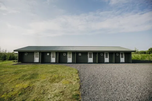 The Hill Guesthouse Hotels in Fludir