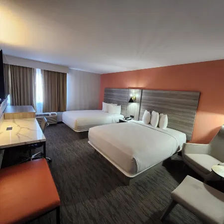 The Grand Inn Peoria