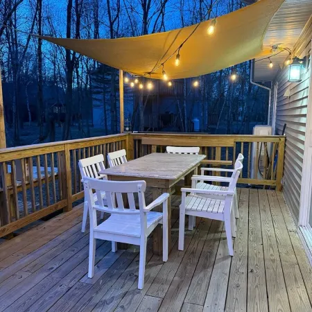 Pocono Chalet with Hot Tub,Game Room,Fireplace, Near Jim Thorpe.