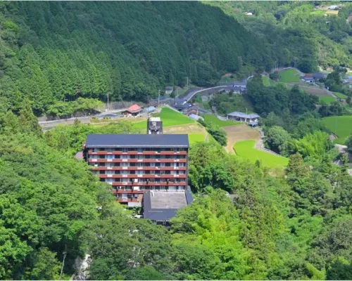 Livemax Resort Sanukishionoeonsen Các khách sạn gần Phố Shionoe-cho