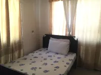 7-minutes to city center. 2-bedroom Apartment with free WiFi Các khách sạn ở 