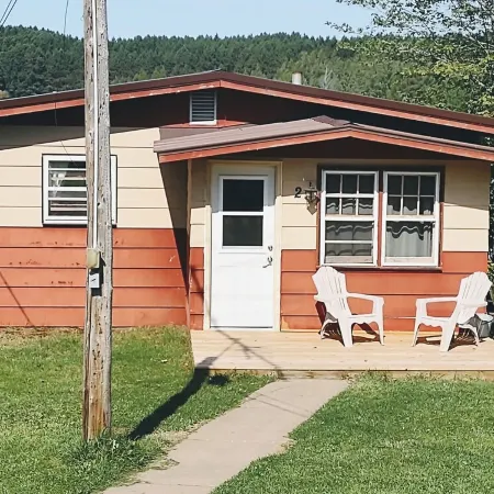 Twin Bay Resort Cabin # 2