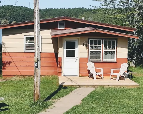 Twin Bay Resort Cabin # 2 Hotels in Nokomis