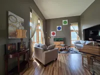 The Woodbury Haven"Space, Style and Serenity"