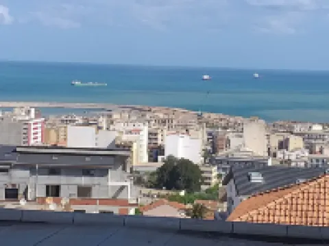 Ideal apartment for your stay in Algiers with terrace and parking