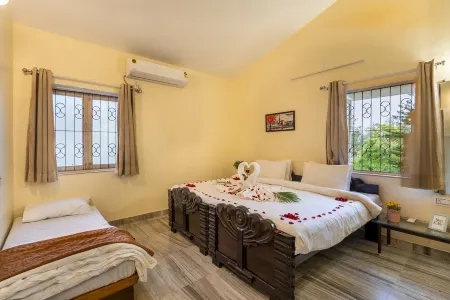 4bhk with private pool fully air-condition