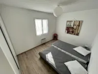 Maison Très Proche des Plages de Valras et Sérignan Hotels in Serignan