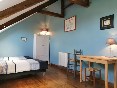 Gîte "les Portes", Classé 3 Hotels in Lanvallay